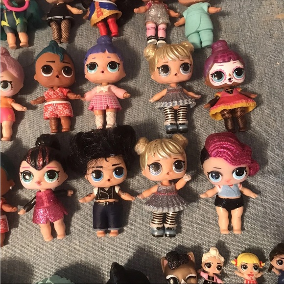 LOL Surprise Lot Dolls Pets Bottles Bags Accessories Over 250 Pieces - Picture 12 of 13